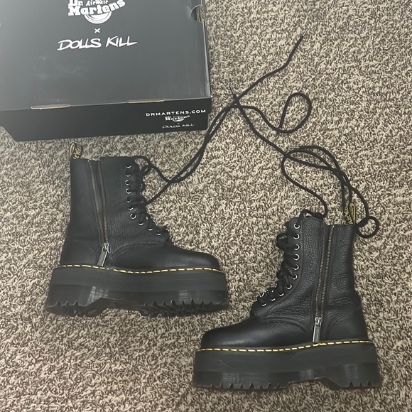 Dr. Martens X Dolls Kill Jadon Hi Max Boots - Picture 2 of 11